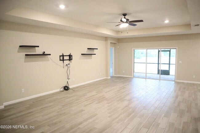 Building Photo - 6816 Crosby Falls Dr