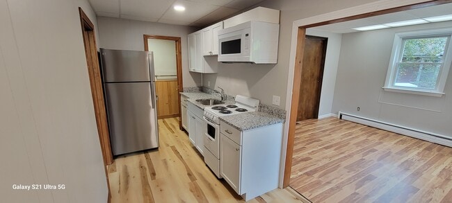 Building Photo - 1 Library St