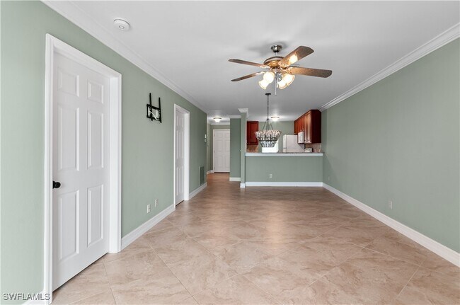 Building Photo - 829 W Elkcam Cir