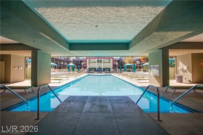 Building Photo - 8925 W Flamingo Rd