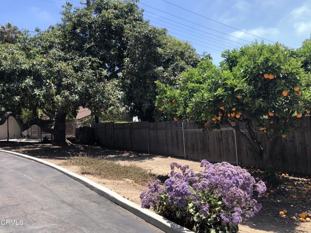Building Photo - 352 Glen Ellen Dr