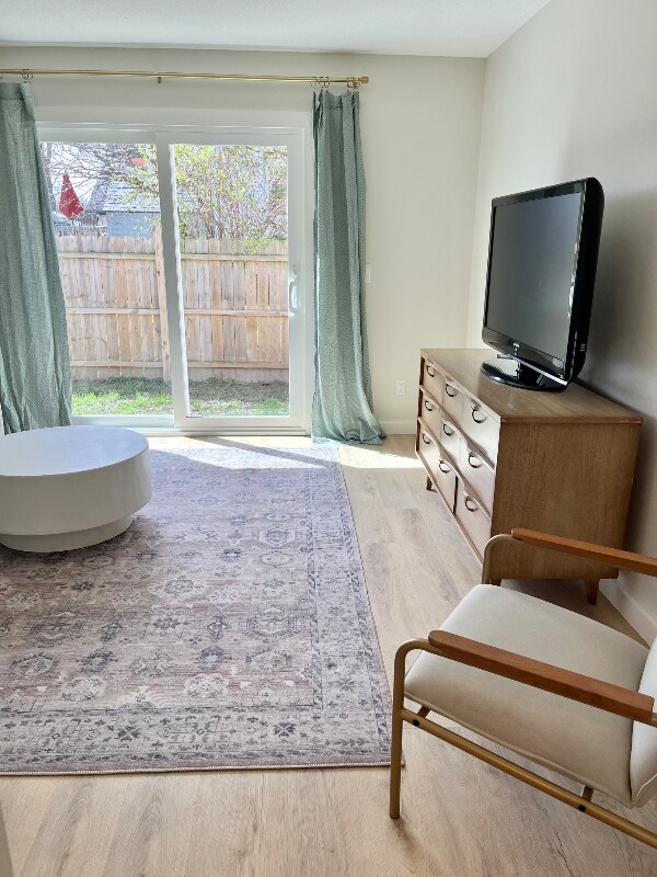 Building Photo - 10925 Otsego St