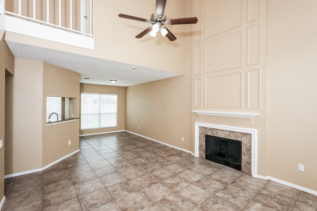 Building Photo - 2500 Coldstream Dr