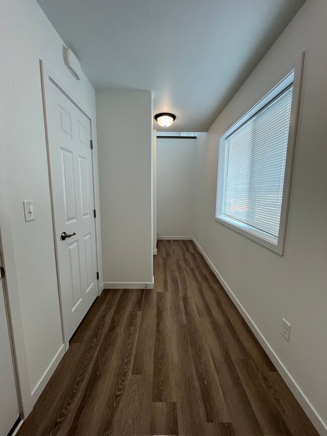 Building Photo - The Wilds Townhomes