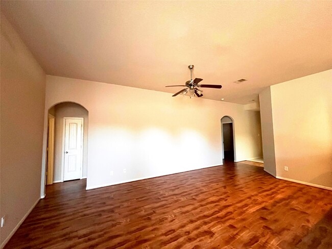 Building Photo - 20330 Pine Water Ln