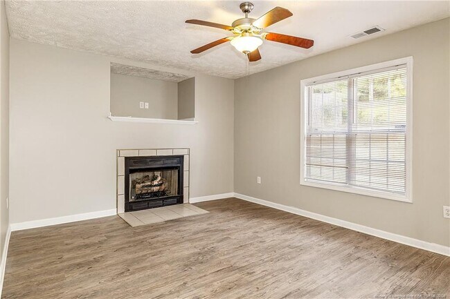 Building Photo - 519 Abbottswood Dr