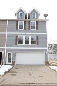 Building Photo - 3161 SW Arlan Ln