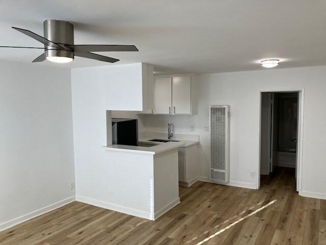 Building Photo - 333 Vernon Ave