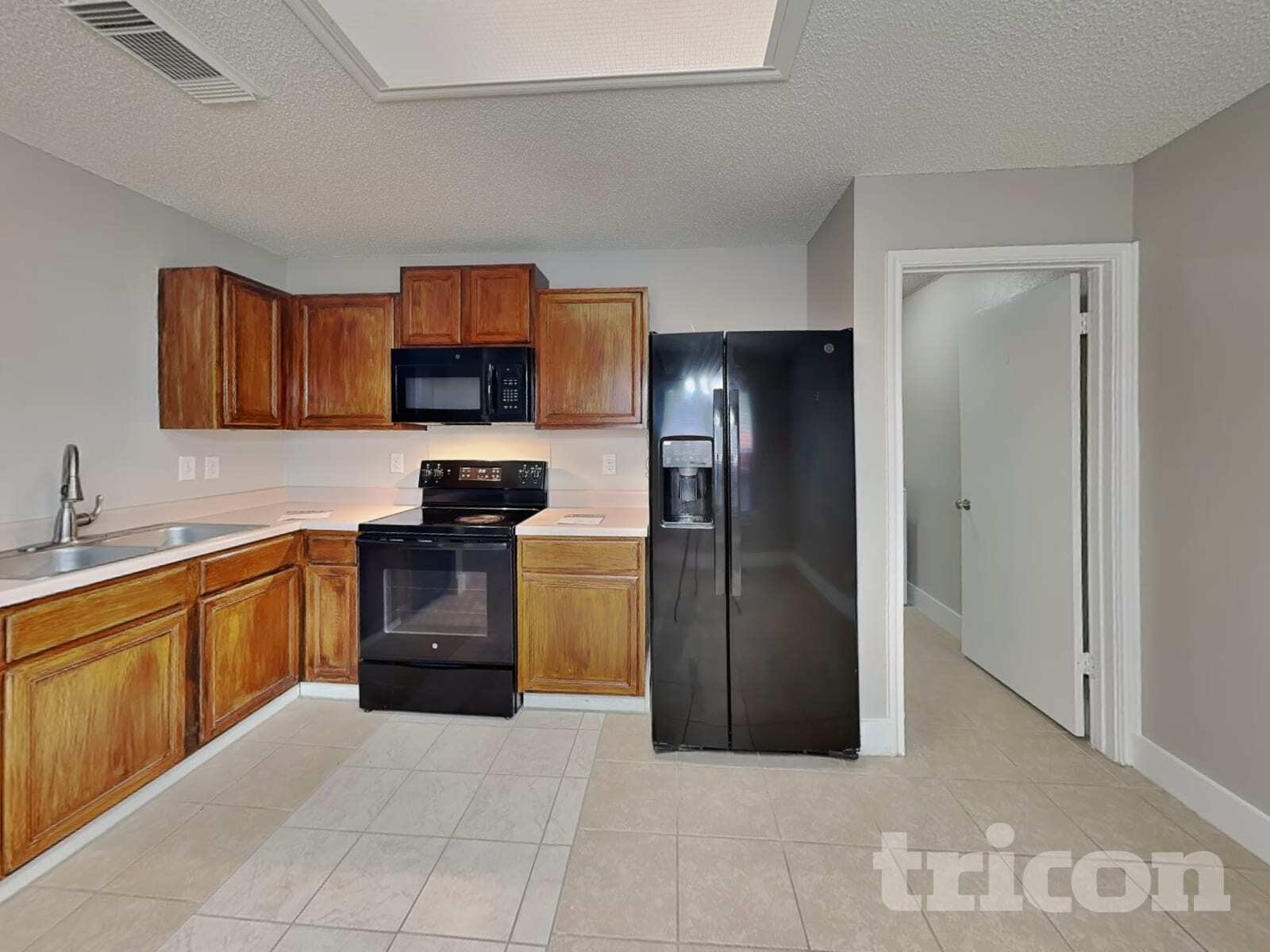 Building Photo - 8338 Morning Grove