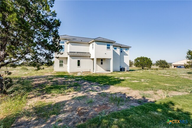 Building Photo - 2916 Hi Mesa