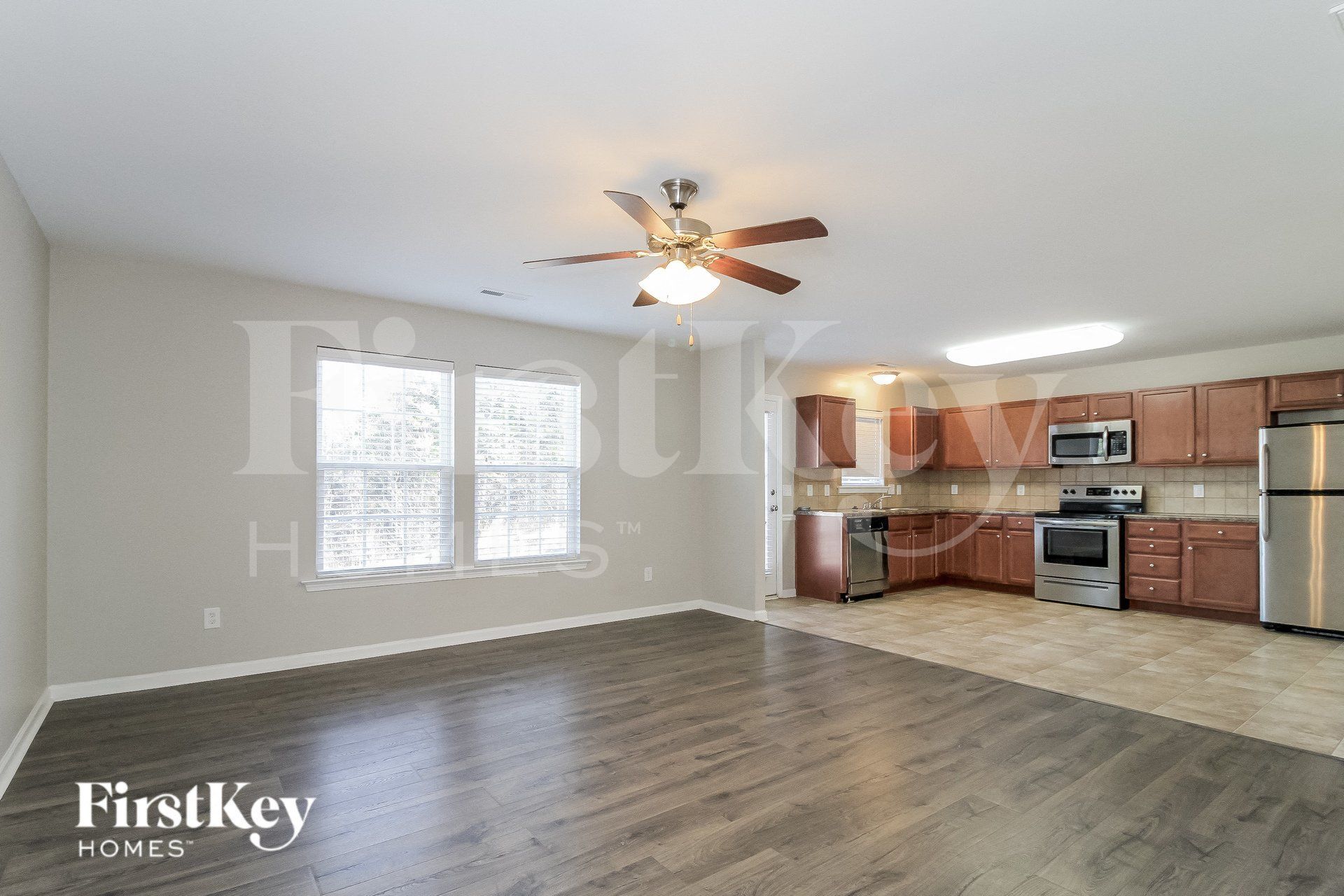 Building Photo - 5615 Misty Hill Cir