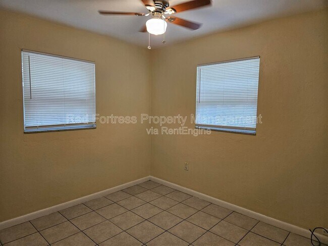 Building Photo - 3339 Edgewood Ave