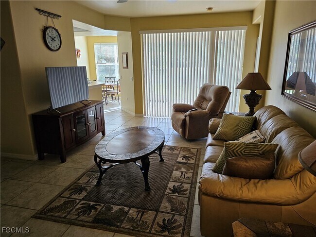 Building Photo - 11004 Mill Creek Way