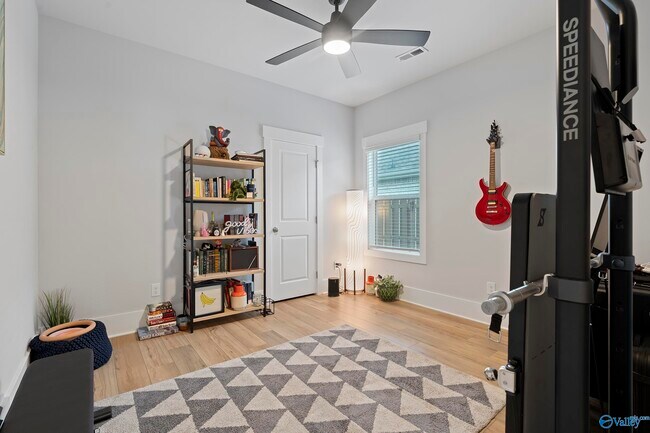Building Photo - 12690 Tallulah Dr