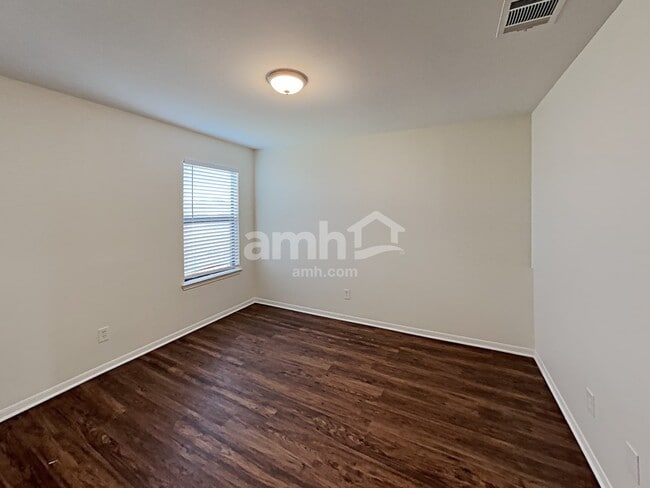 Building Photo - 18226 Amalfi Coast Dr