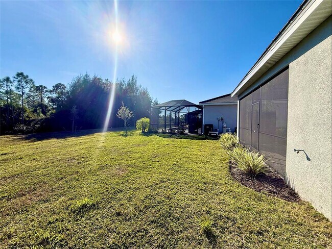 Building Photo - 10995 Pinot Dr