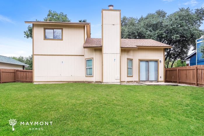 Building Photo - 9710 Dugas Dr