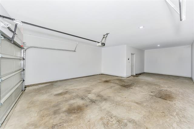 Building Photo - 1417 Eagle Feather Way