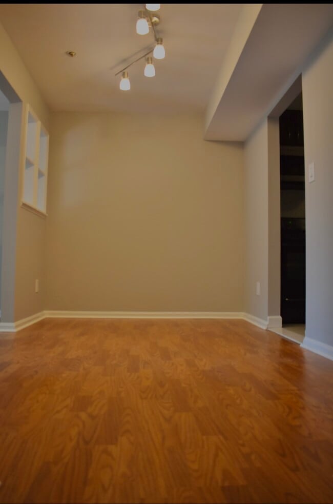 Living area - 5010 Kenilworth Ave