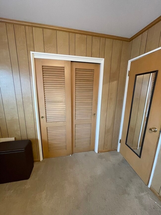 Building Photo - 8326 Christiana Ave