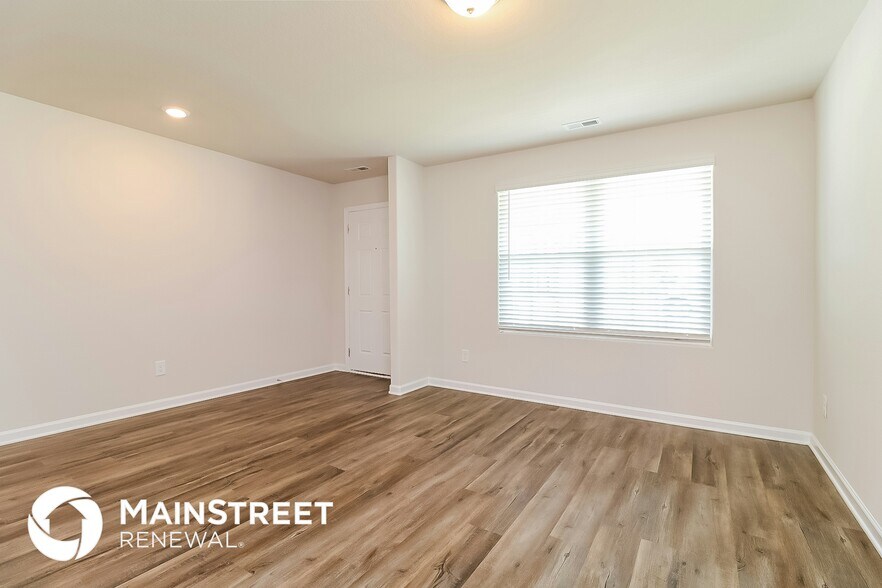 Building Photo - 413 Brisk Dr