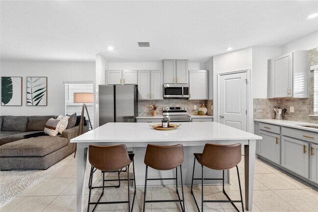 Building Photo - 10718 Ironwood Tree Wy