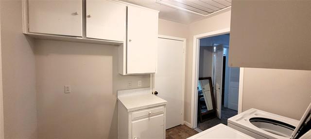 Building Photo - 204 Overhill Dr