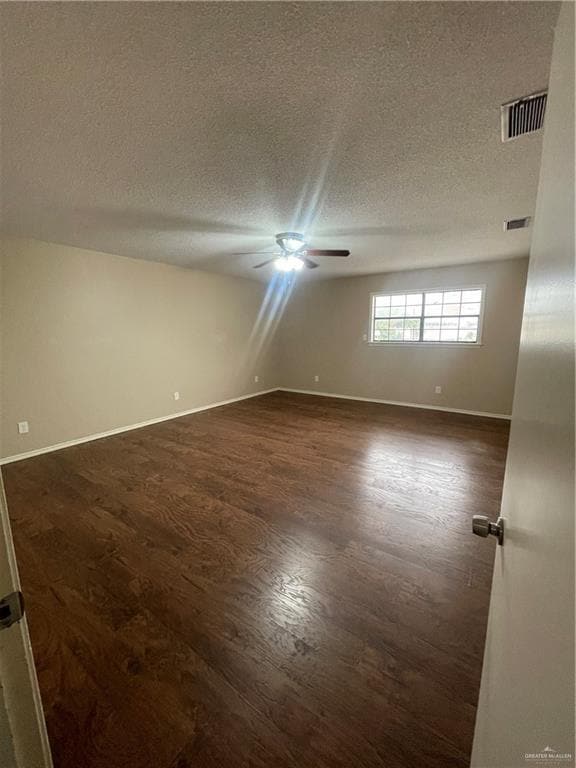 Building Photo - 14 Toronto Ave