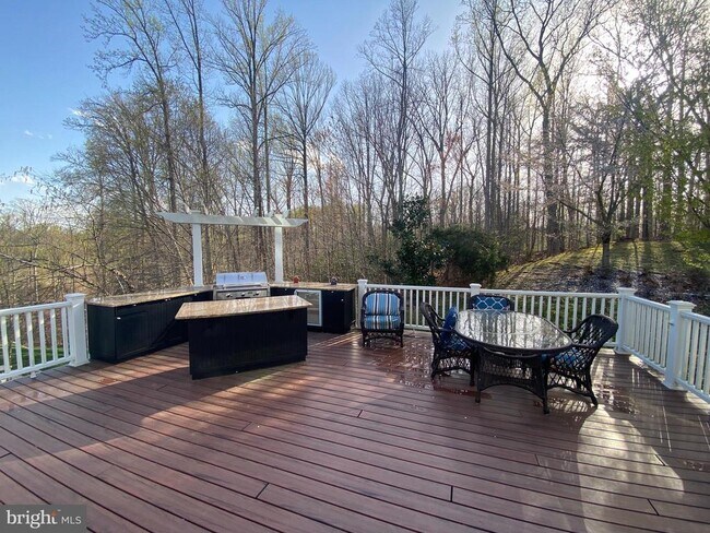 Building Photo - 2163 Potomac River Blvd