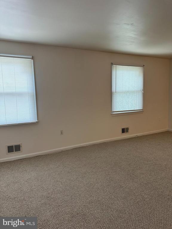 Building Photo - 1313 Potomac Heights Dr