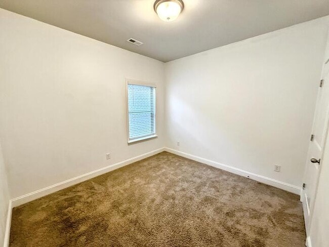 Building Photo - 27717 Kosar Xing