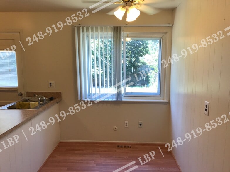 Building Photo - 5925 Inkster Rd