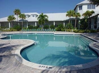 Building Photo - 2405 Windjammer Way