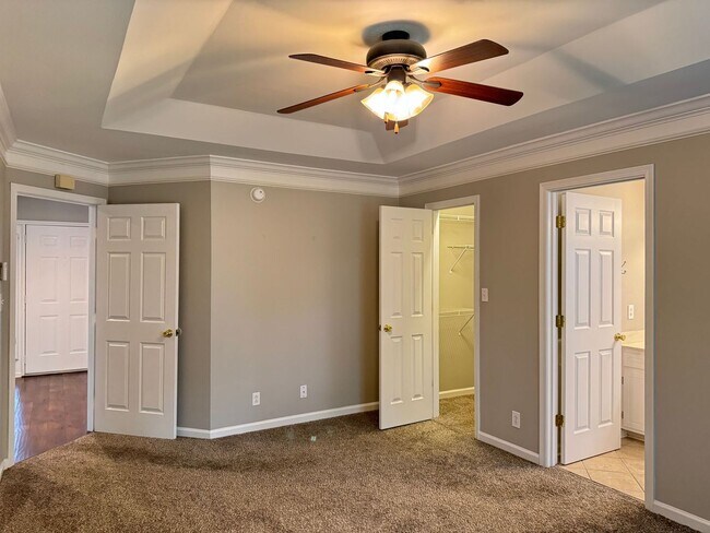 Building Photo - Sango! Partial Brick home with 3 bedrooms,...