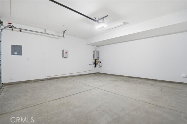 Building Photo - 8 Remy Ln