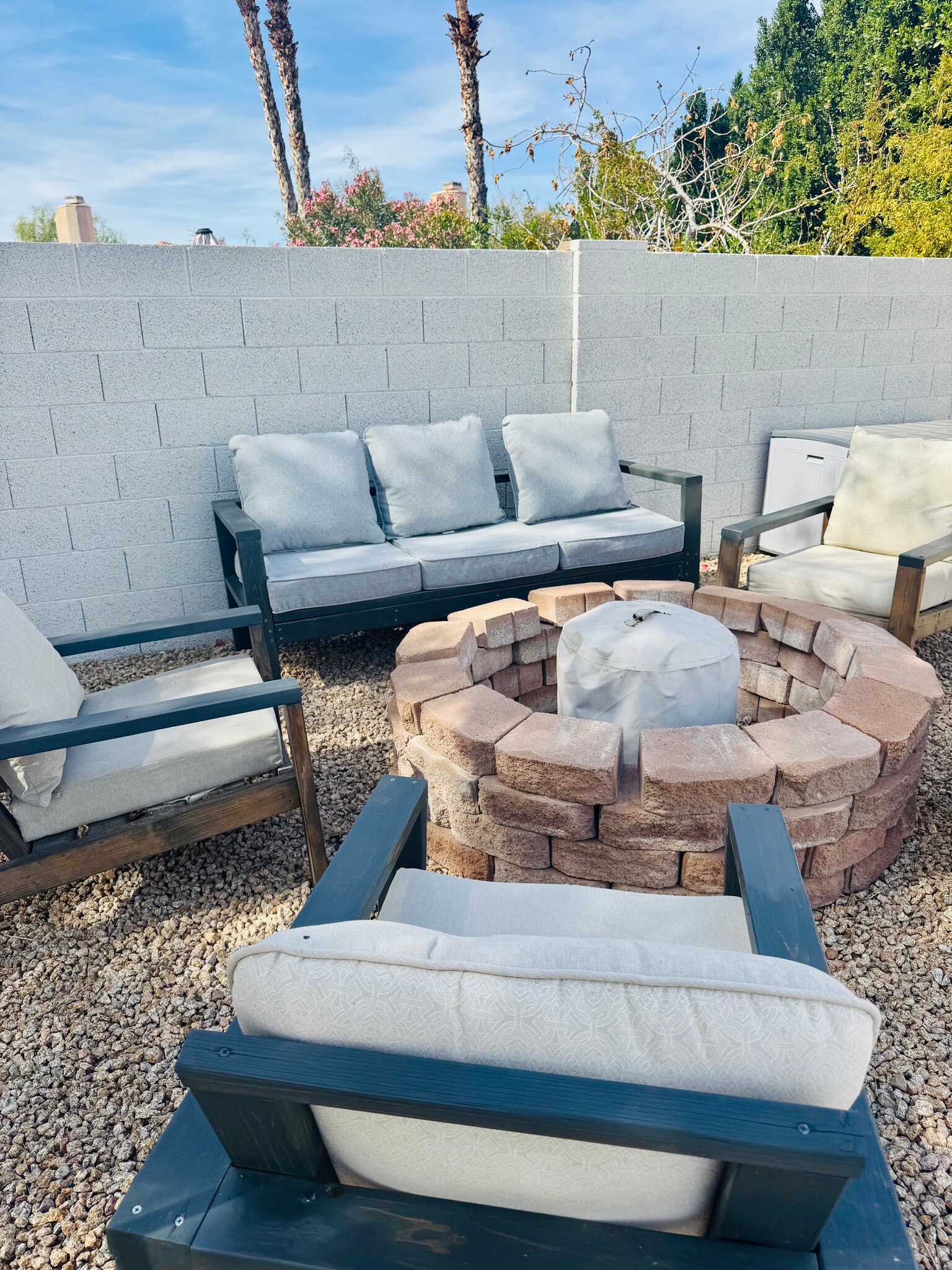 3 bedroom 2.5 bathroom Las Sendas Home For Rent Mesa Arizona - 3821 N Sawtooth Cir