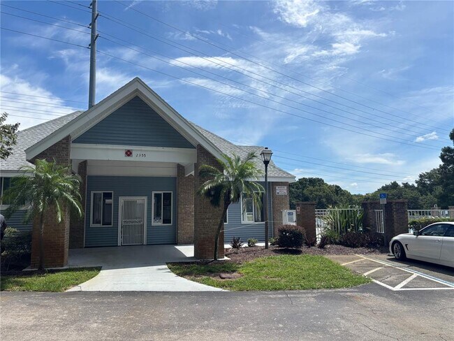 Building Photo - 4813 Coachmans Dr