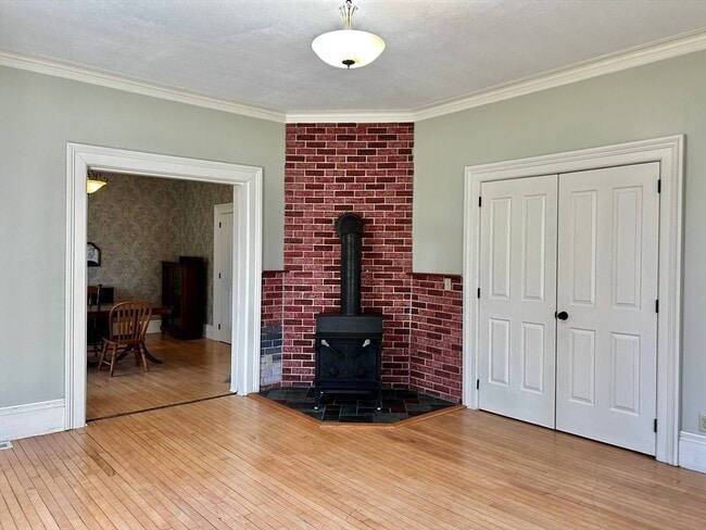 Building Photo - 48 Congress St