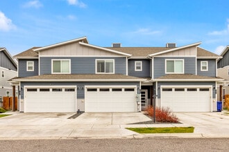 Building Photo - 1307 Grover Ln