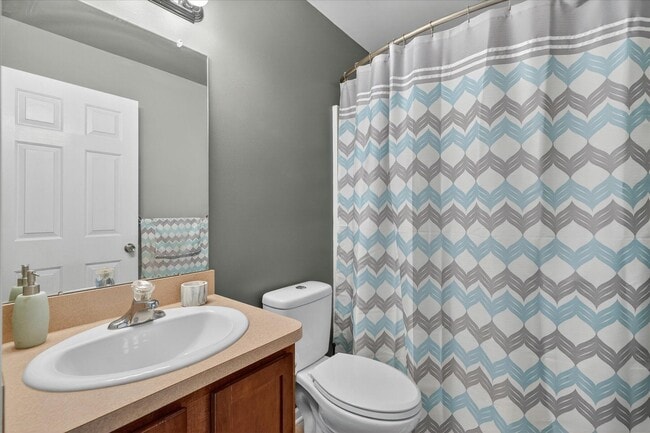 Building Photo - 23668 Northstone Village Dr