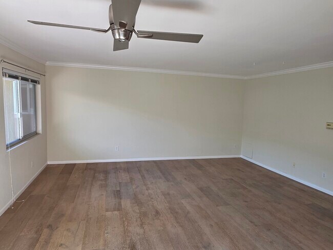Building Photo - 3762 Hughes Ave
