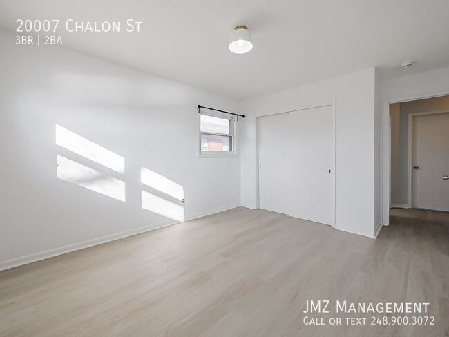 Building Photo - 20007 Chalon St