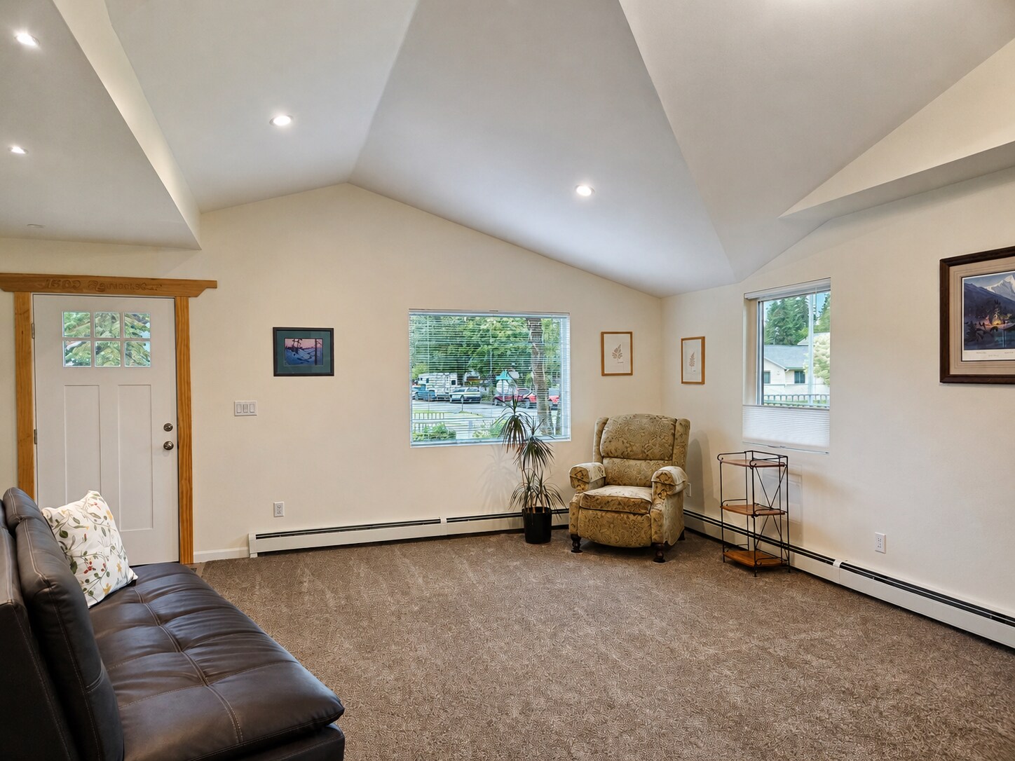 Building Photo - 1509 Bannister Dr