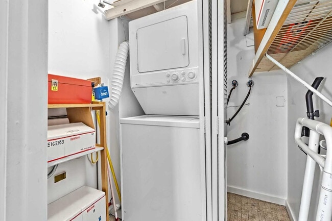 Building Photo - 344 Piedmont Trail