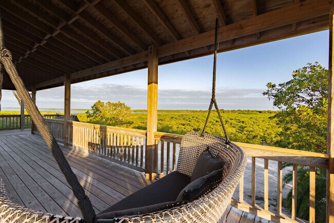 Building Photo - 18954 Acosta Rd