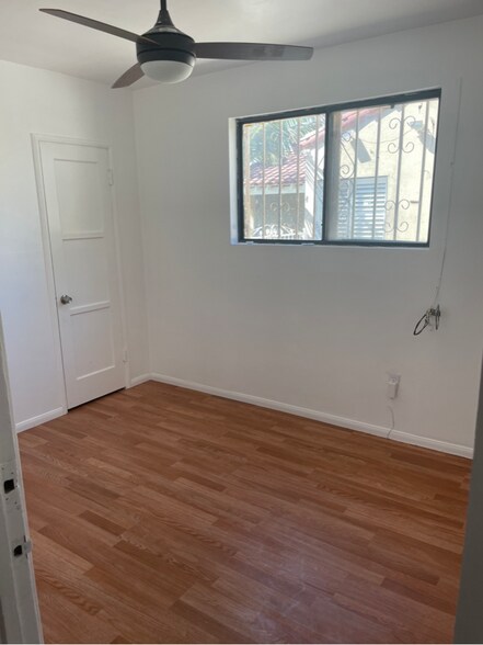 Building Photo - 8724 Ruthelen St