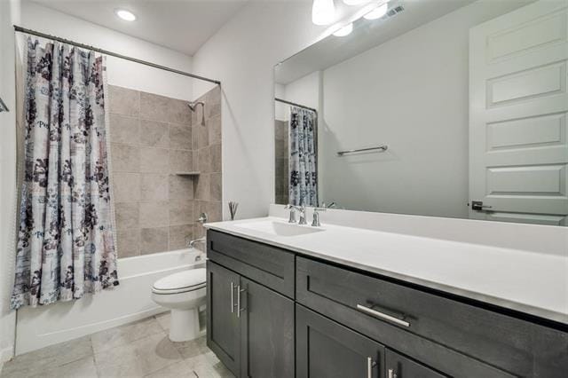 Building Photo - 2050 Clearwater Way