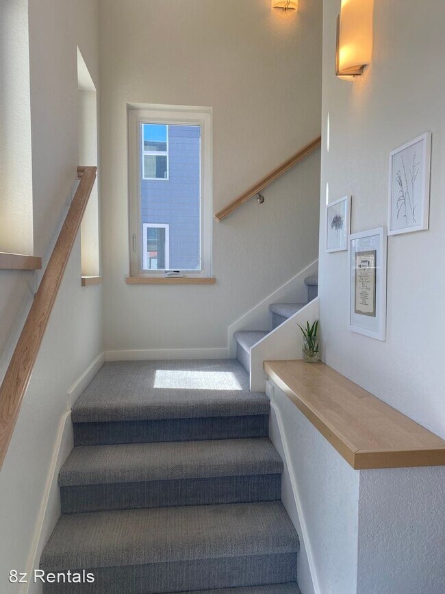 Building Photo - 3 br, 2 bath House - 643 Amelia Ln