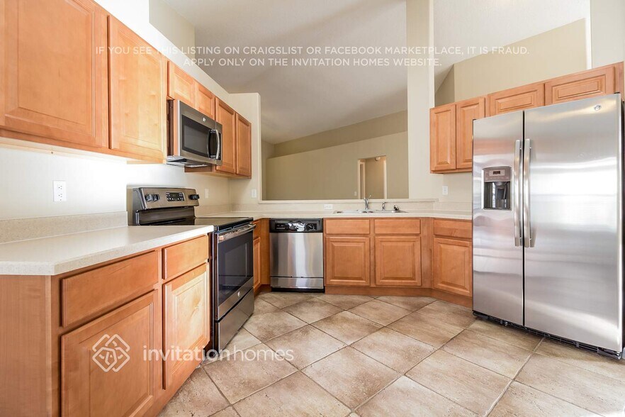 Building Photo - 3688 Becontree Pl