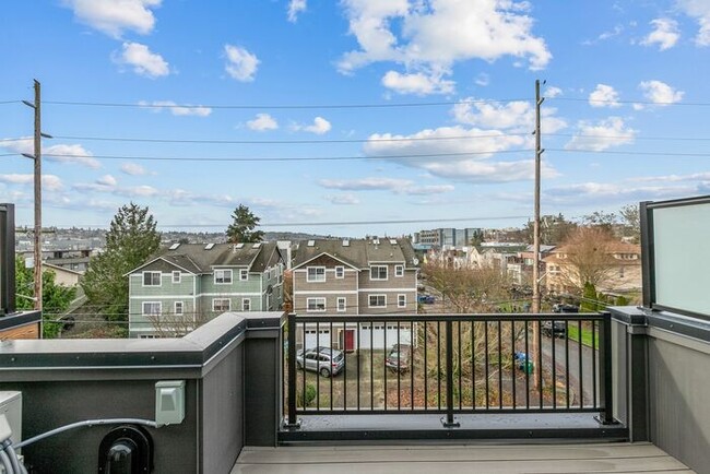 Building Photo - Stunning Brand-New Ballard Townhome with A...